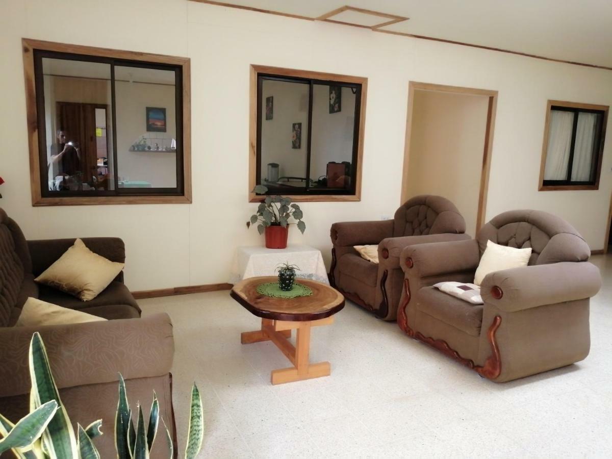 Monte Los Lirios Lodge Monteverde Extérieur photo